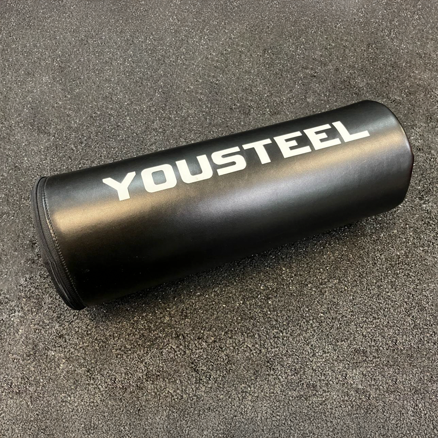 Валик для ягодичного мостика YOUSTEEL эко-кожа, черный